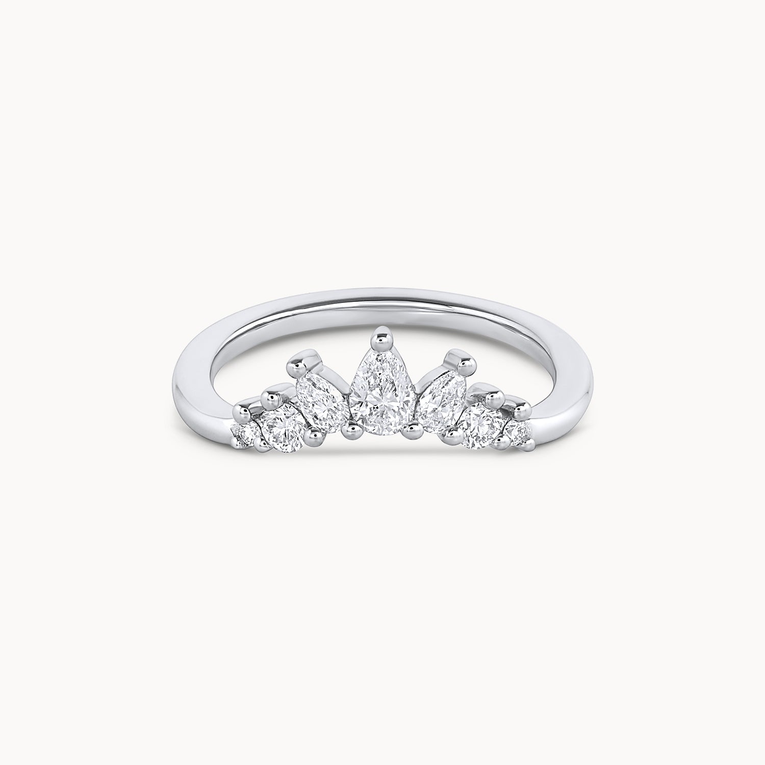 Pear & Round Diamond Contour Band