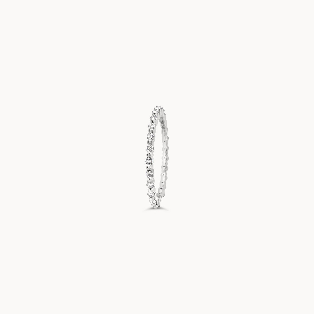 1.5mm Single Shared Prong Diamond Eternity Band