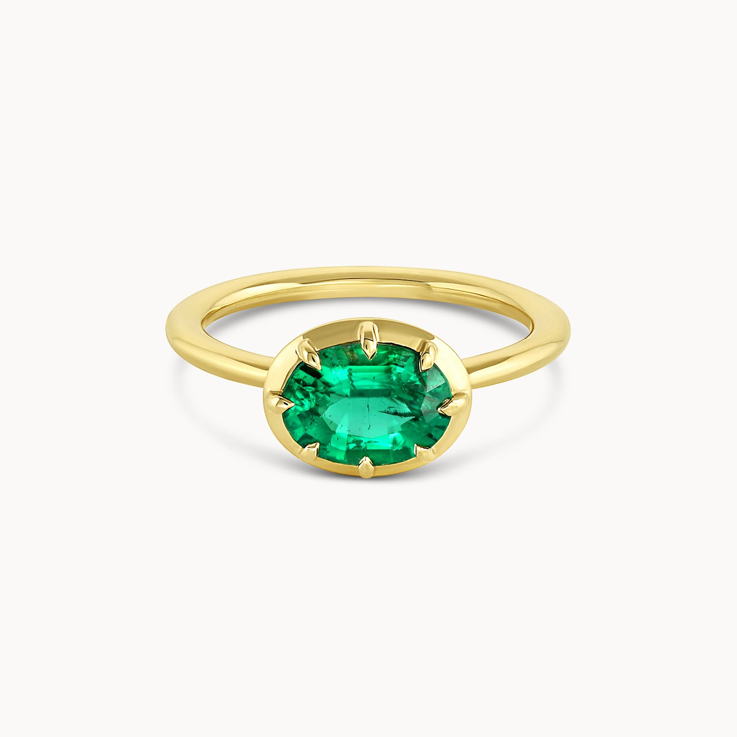 Oval Emerald Ring